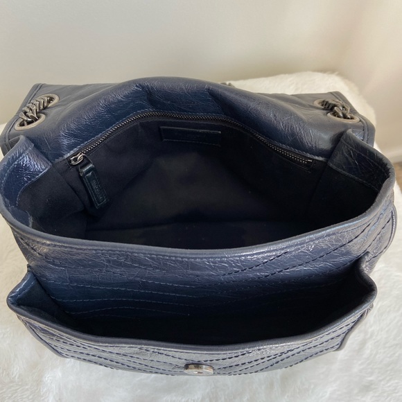 YSL Niki Medium Chain Bag- Navy - Picture 4 of 14